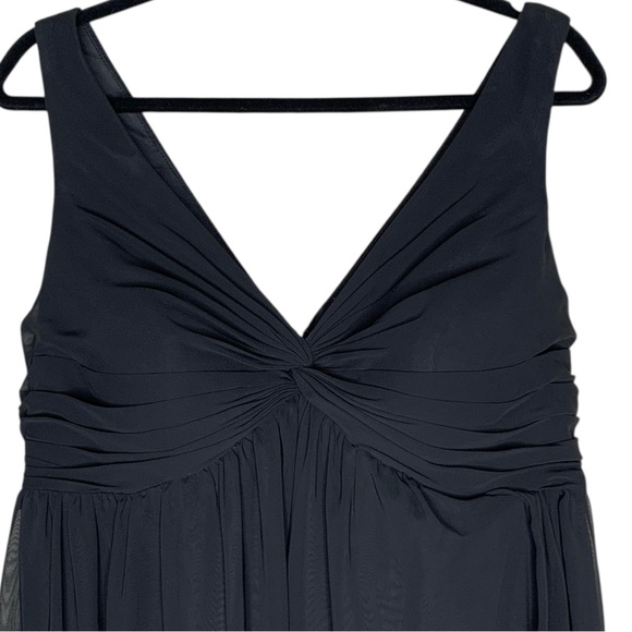 AZAZIE Gathered Chiffon A-Line Long Gown Size A16 Black Wedding Formal Party - Picture 6 of 13